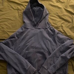 Aerie purple/blue hopdie, size medium